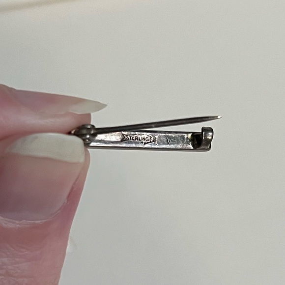 Seed Pearl Bar Pin, Miniature Lingerie Pin, Lace Pin, Signed - Picture 11 of 13